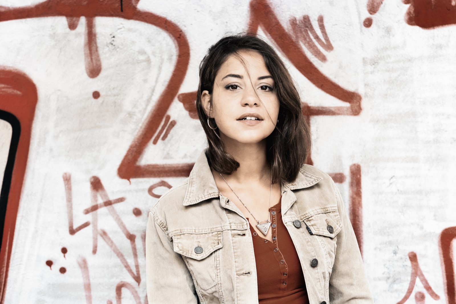 A regular woman : Retrouver une voix